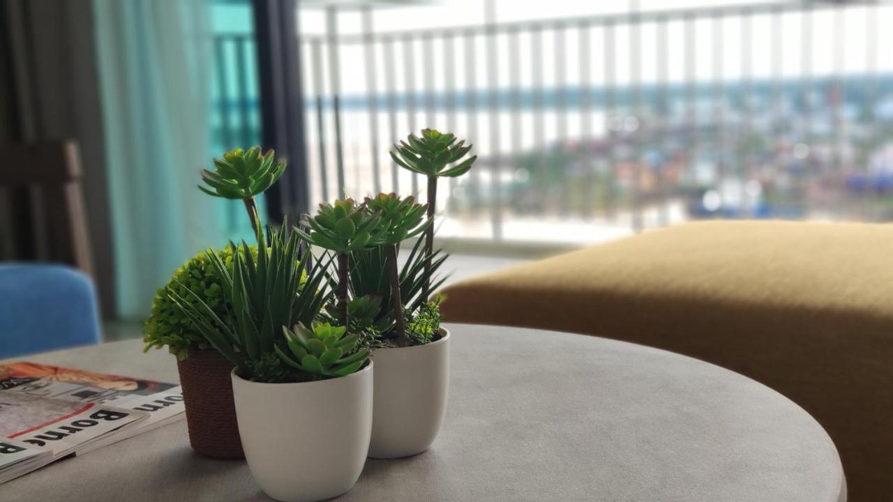 Chic 3 Bedroom Condo Sibu Eksteriør bilde